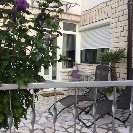 Apartman Oleander Сплит Екстериор снимка