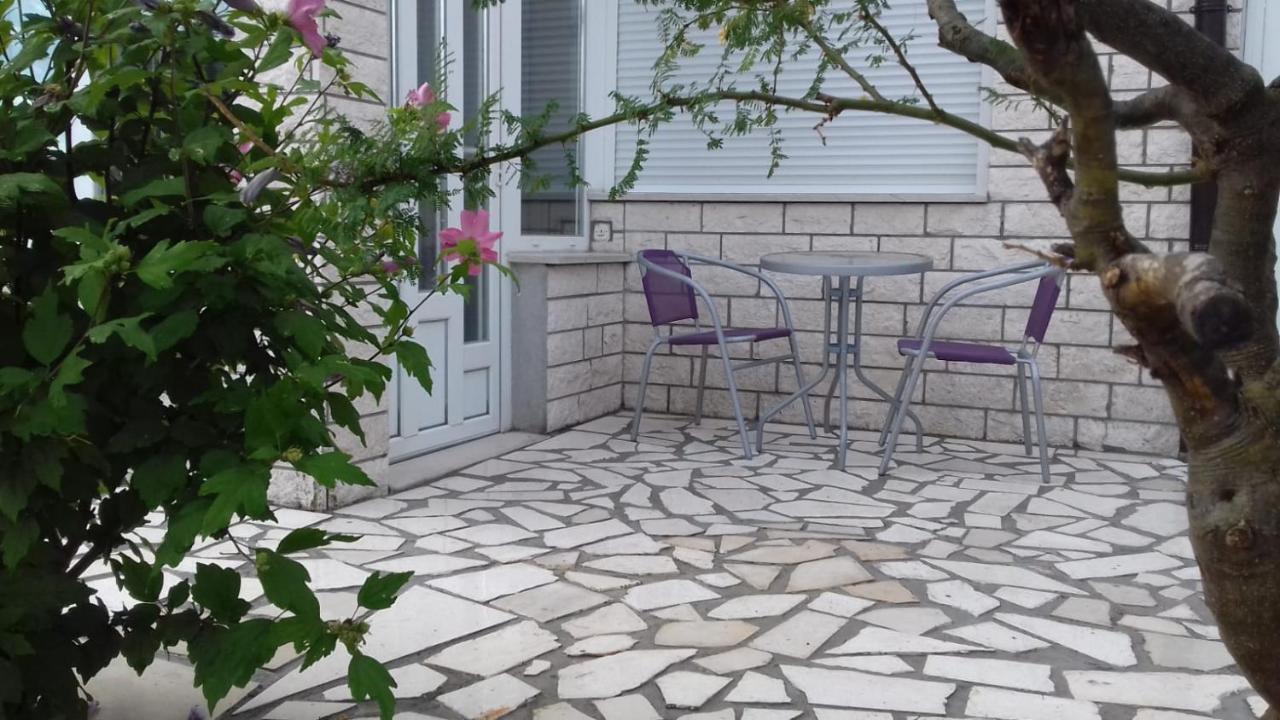 Apartman Oleander Сплит Екстериор снимка