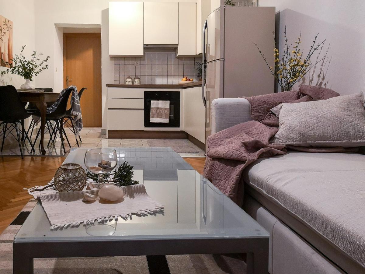 Apartman Oleander Сплит Екстериор снимка